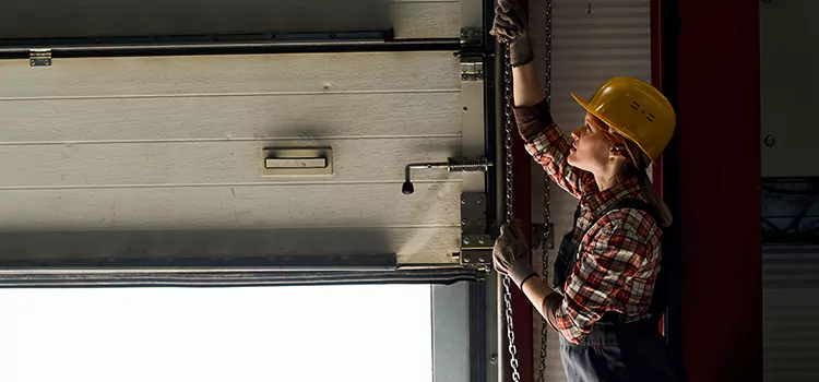 Addressing Common Garage Door Stoppage Issues in Yucaipa, CA